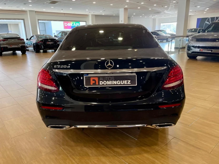MERCEDES-BENZ Clase E E 220 d PACK AMG