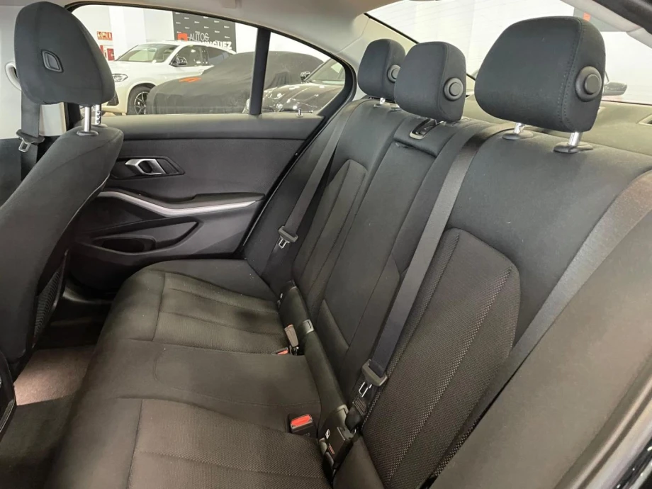BMW Serie 3 318d Auto.