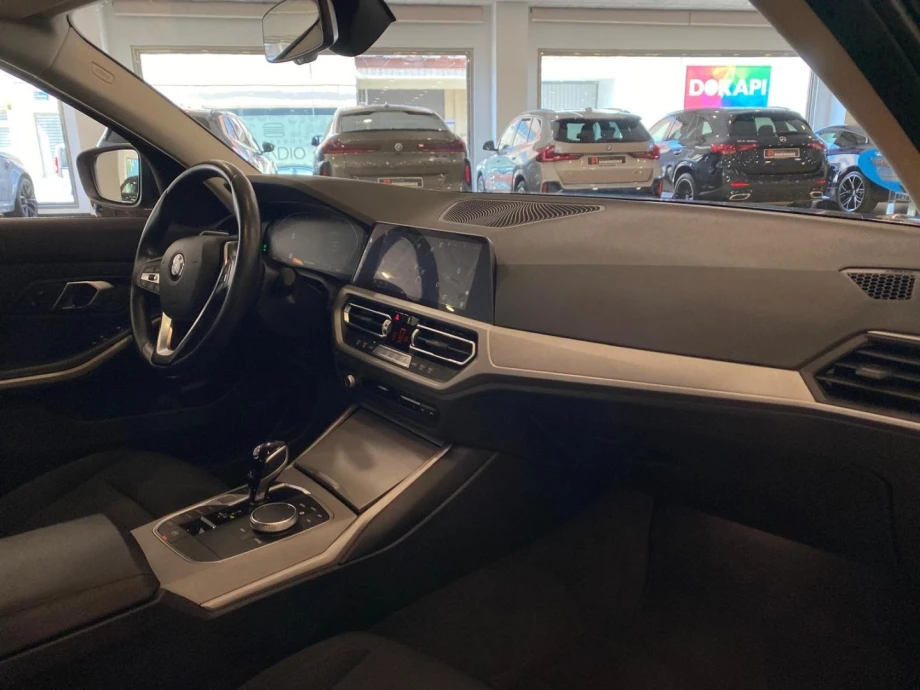 BMW Serie 3 318d Auto.