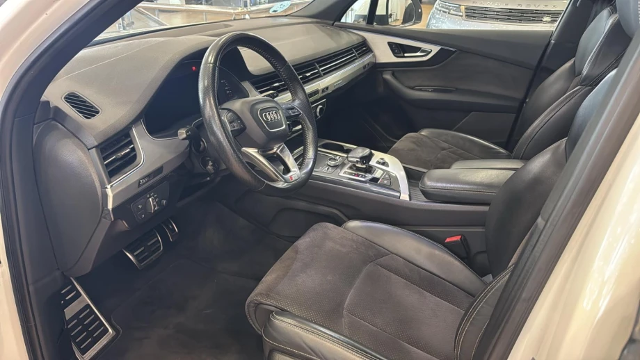 AUDI Q7 3.0 TDI quattro tiptronic S-LINE 7 PLAZAS