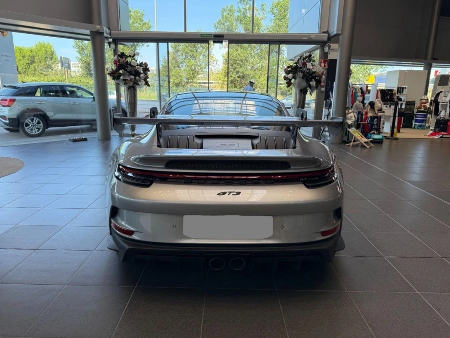 PORSCHE 911 GT3