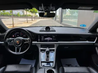 PORSCHE Panamera 10 Anniversary