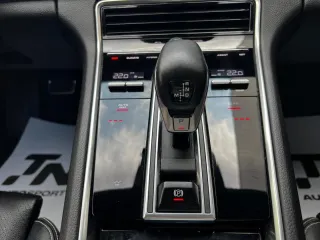 PORSCHE Panamera 10 Anniversary