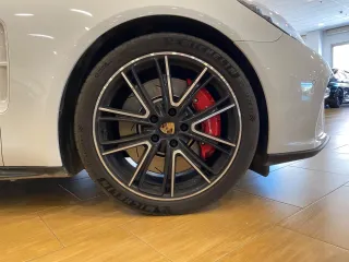 PORSCHE PANAMERA TURBO SPORT TOURING