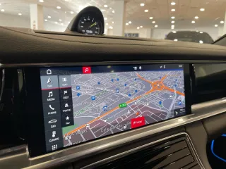 PORSCHE Panamera 4 E-Hybrid
