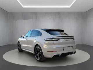 PORSCHE Cayenne Coupé GTS