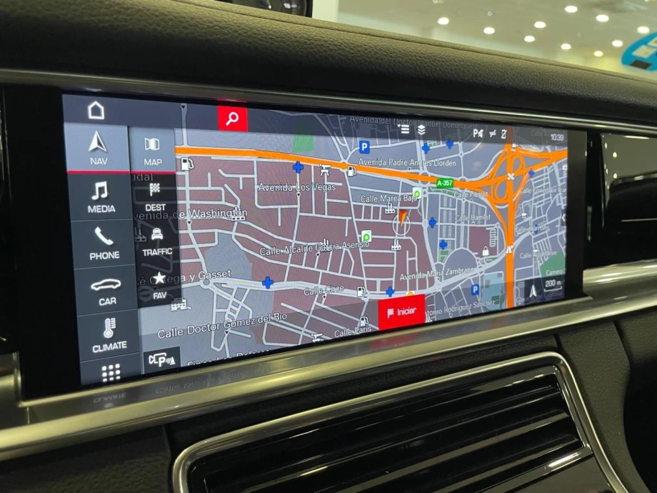 PORSCHE Panamera 10 Anniversary