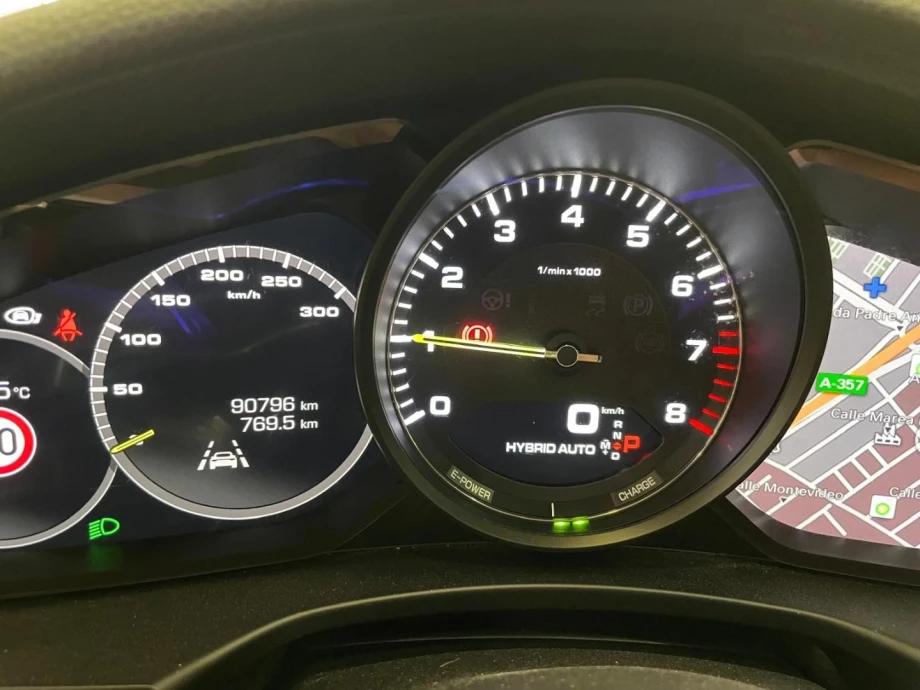 PORSCHE Panamera 10 Anniversary