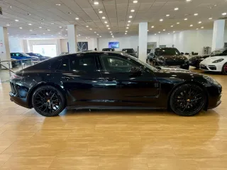 PORSCHE Panamera 10 Anniversary