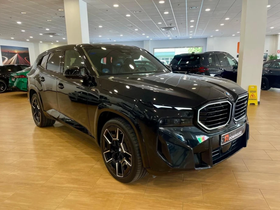 BMW XM