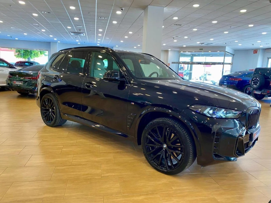 BMW X5 xDRIVE30d PACK M