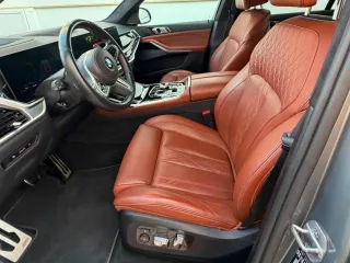 BMW X7 M60i xDrive