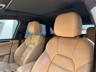 PORSCHE Macan GTS