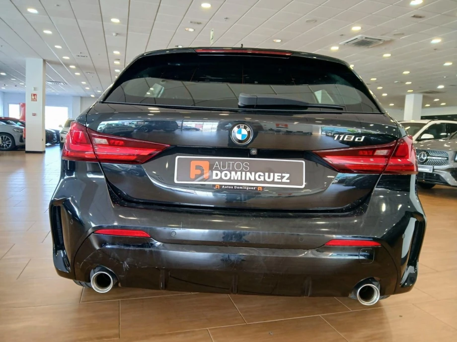 BMW Serie 1 118d PACK M