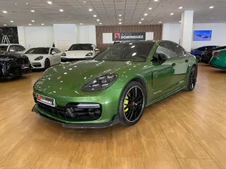 PORSCHE Panamera 4 EHybrid 10 Years Edition