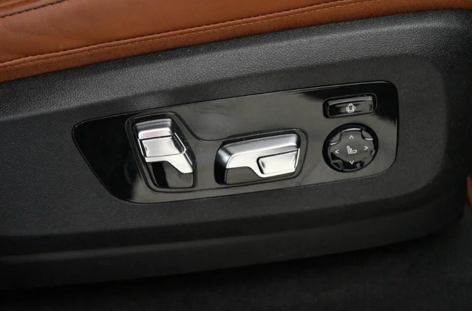 BMW X7 M60i xDrive