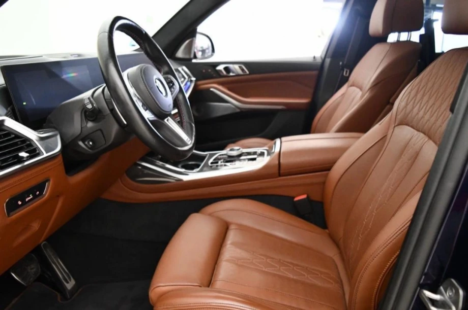 BMW X7 M60i xDrive